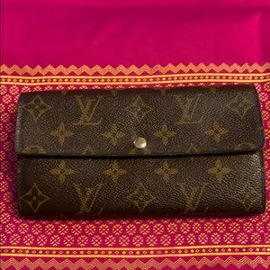 Louis Vuitton Portefeuill Sara Long Wallet
